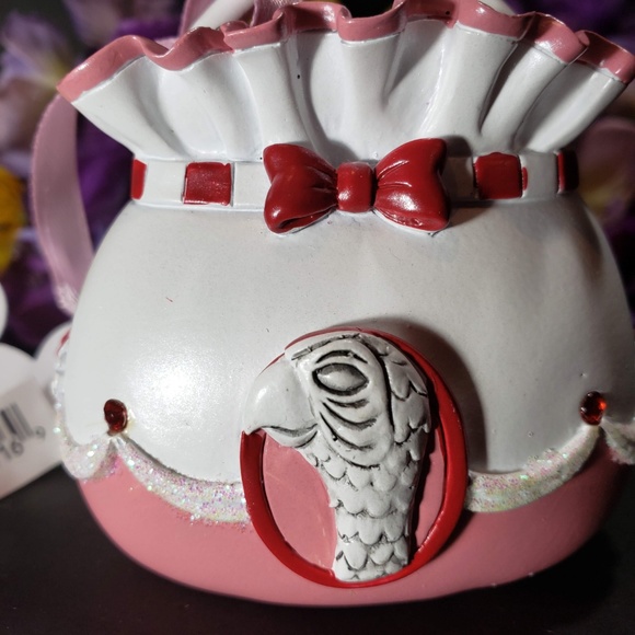 3/$75 Disney Park Mary Poppins Christmas Ornament - Picture 3 of 8